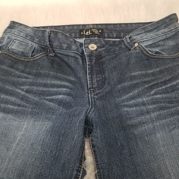 l.e.i. Ashley Trouble Skinny. Size 13. - Picture 1 of 11